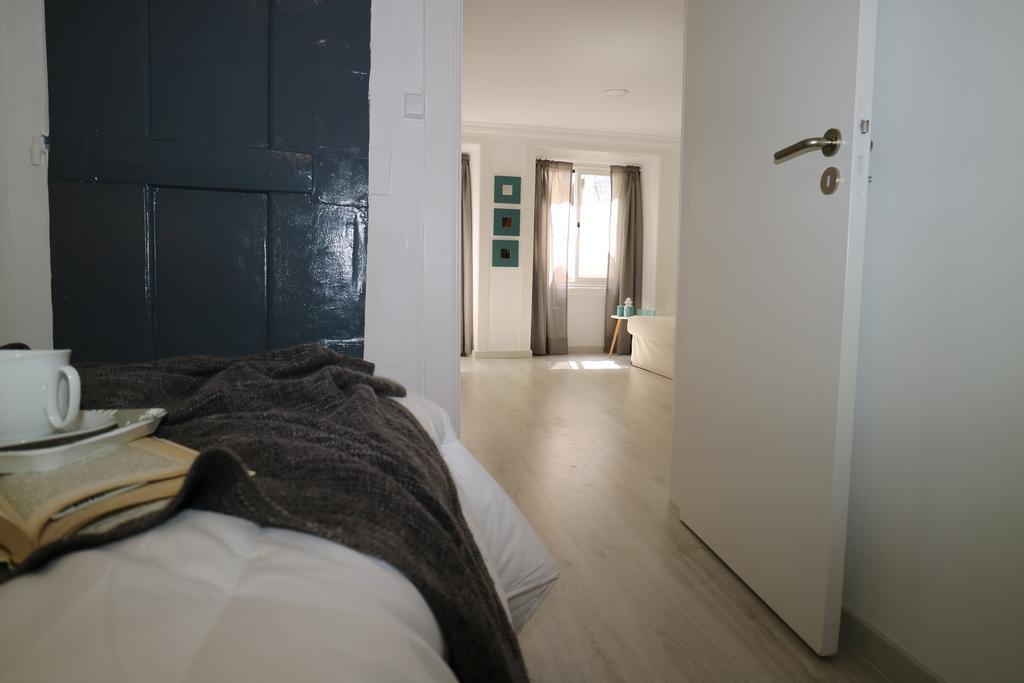 Ferienwohnung Casa Travessa Dos Lagares Lissabon Exterior foto
